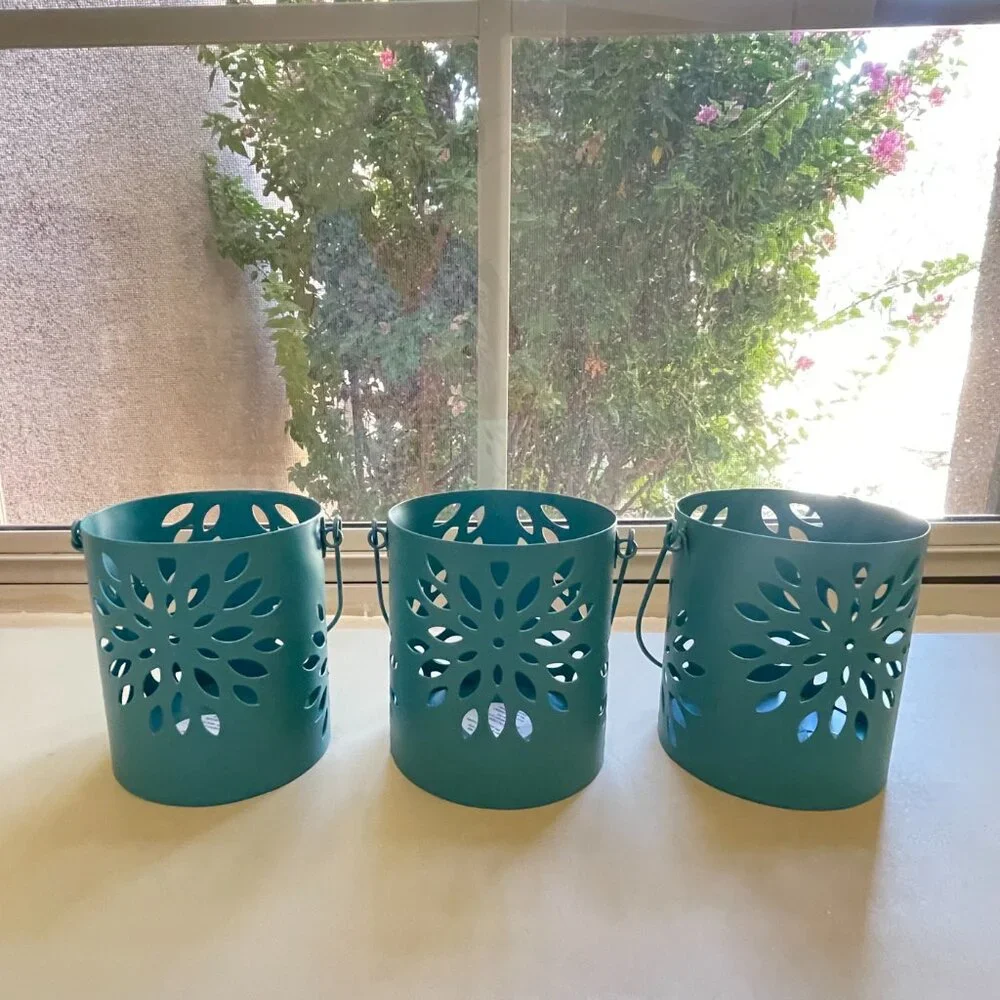 New Pier 1 Tea Light Holders Set of 3 Metal with Handle Teal Turquoise Blue